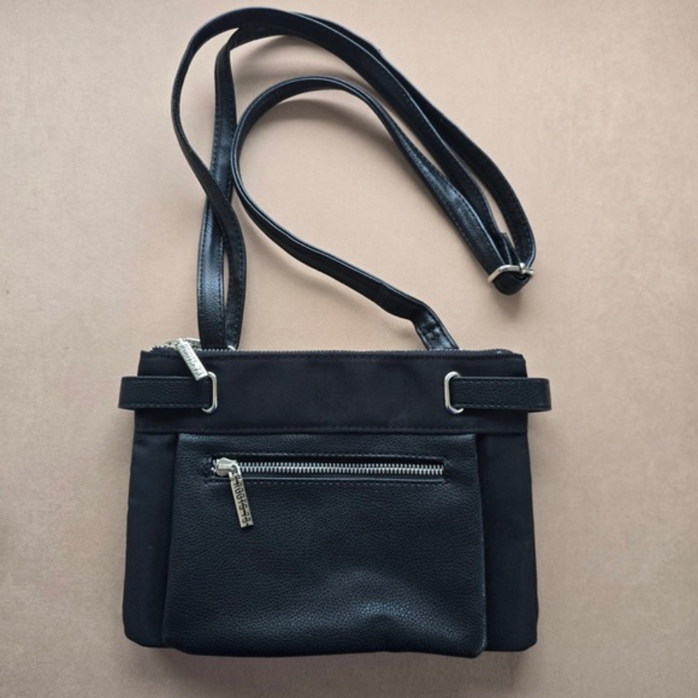 Roots 73 Black Faux Leather Nylon Crossbody Bag‎ Adjustable Strap Zipper Pockets - Picture 2 of 16